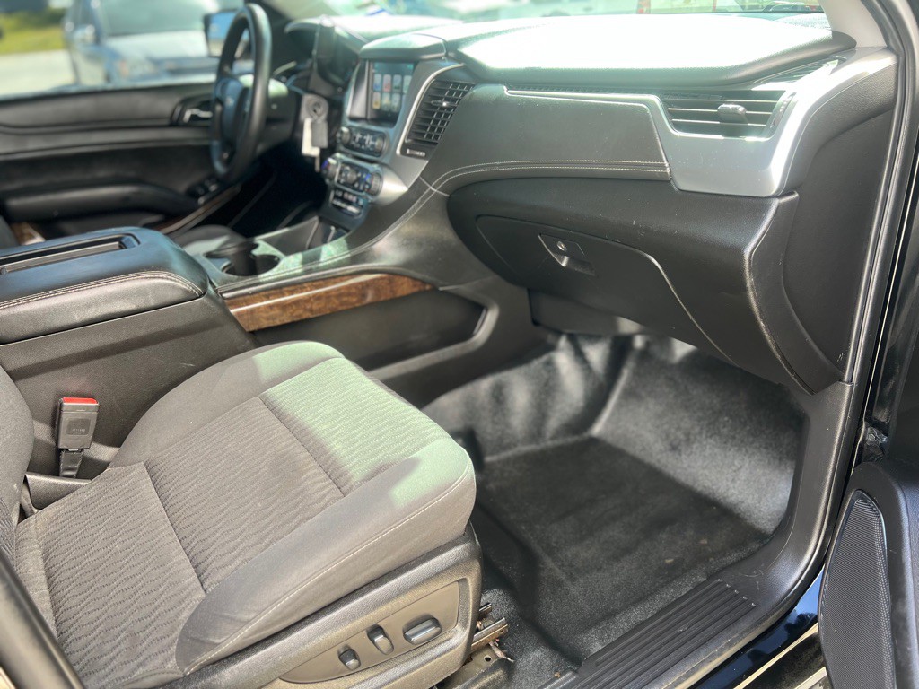 2019 Chevrolet Tahoe Image 12