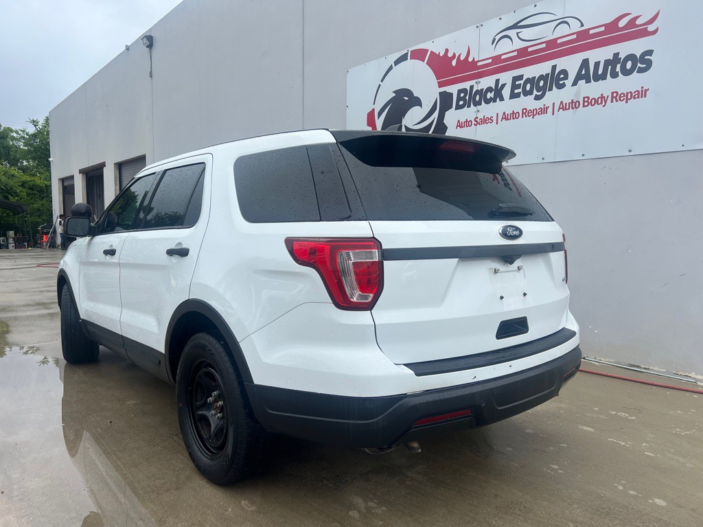 2019 Ford Explorer Image 3