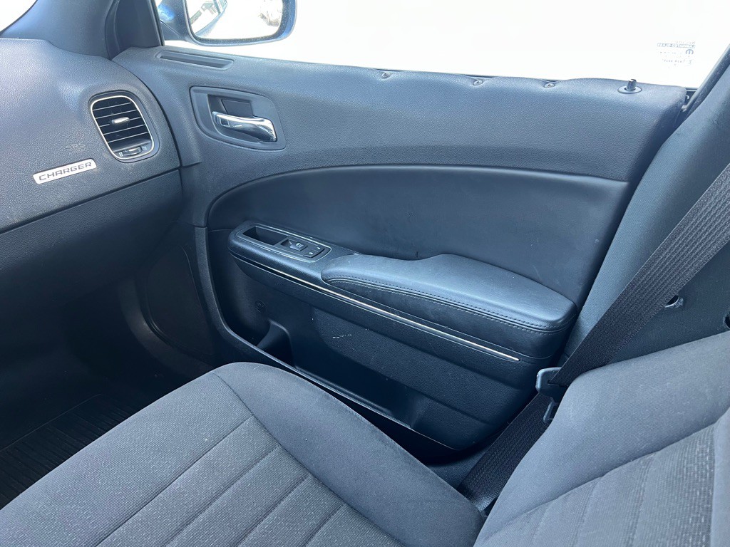 2014 Dodge Charger Image 14