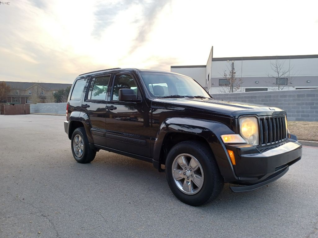 2012 Jeep Liberty Image 3