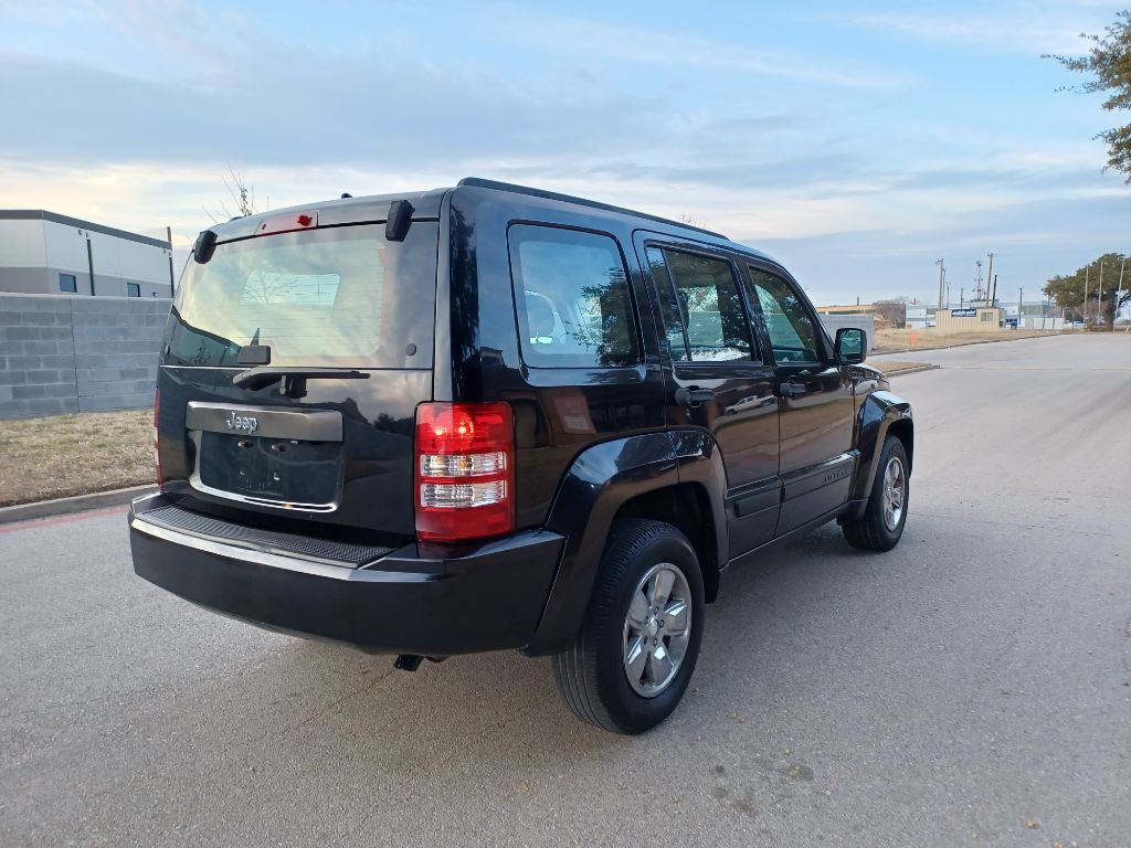 2012 Jeep Liberty Image 5