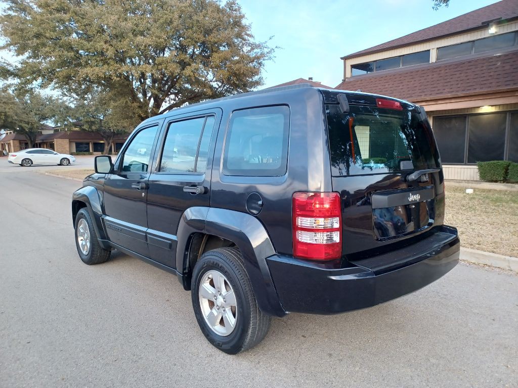 2012 Jeep Liberty Image 7