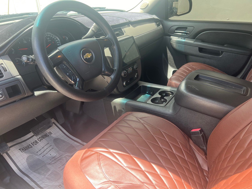 2014 Chevrolet Tahoe Image 8