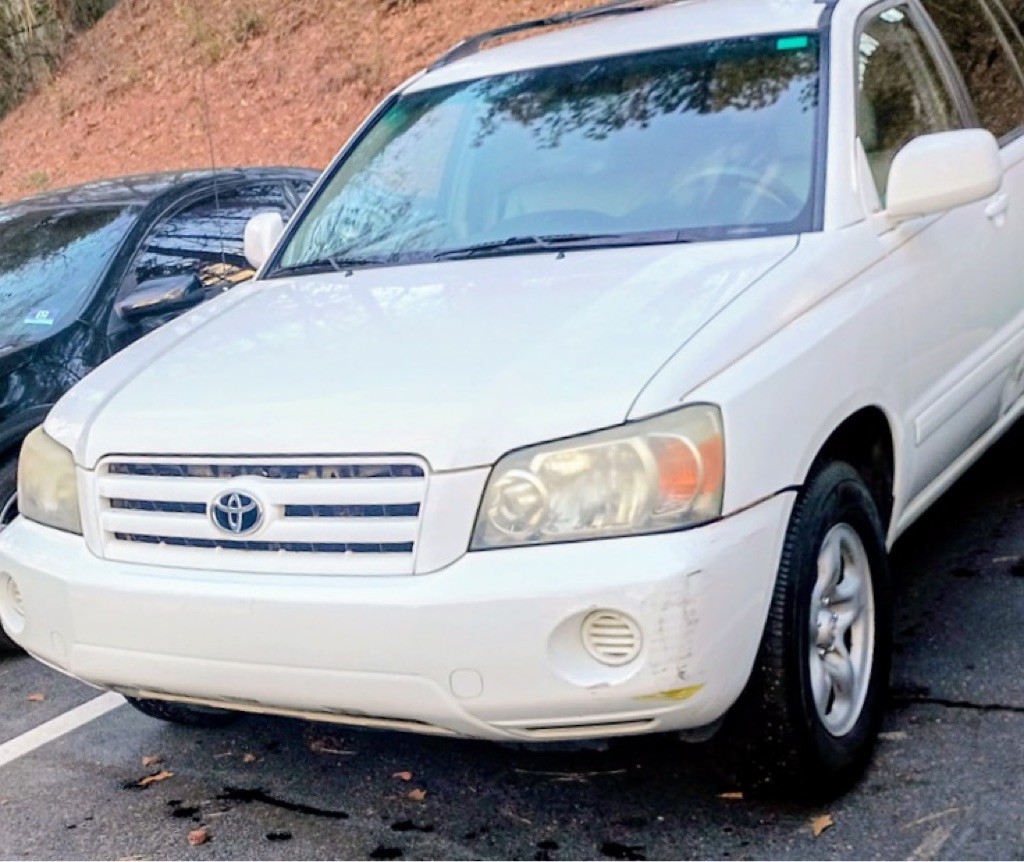 2005 Toyota Highlander Image 1