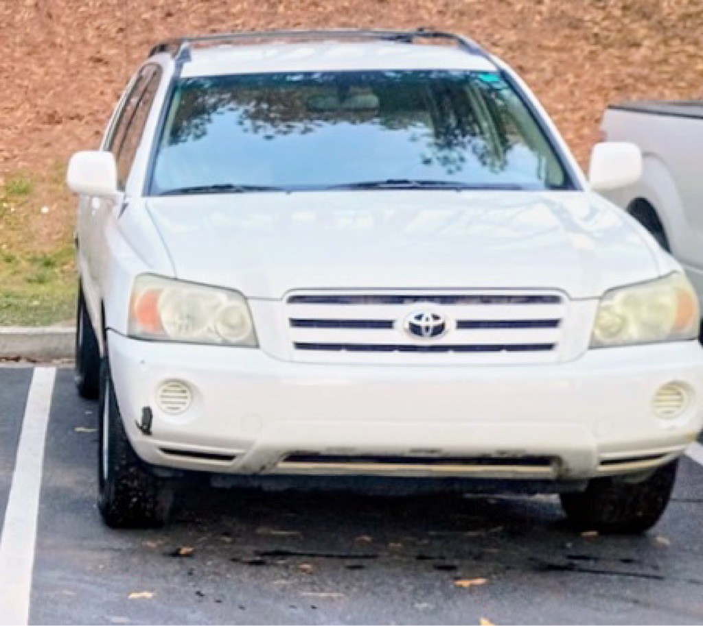 2005 Toyota Highlander Image 2