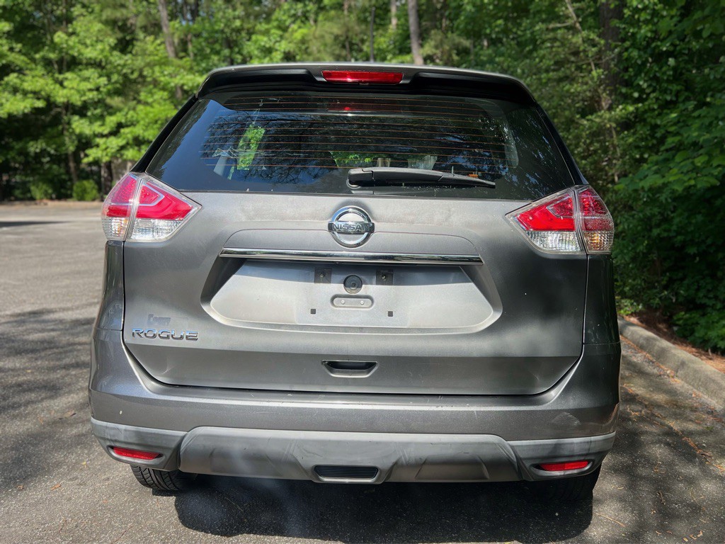 2015 Nissan Rogue Image 4