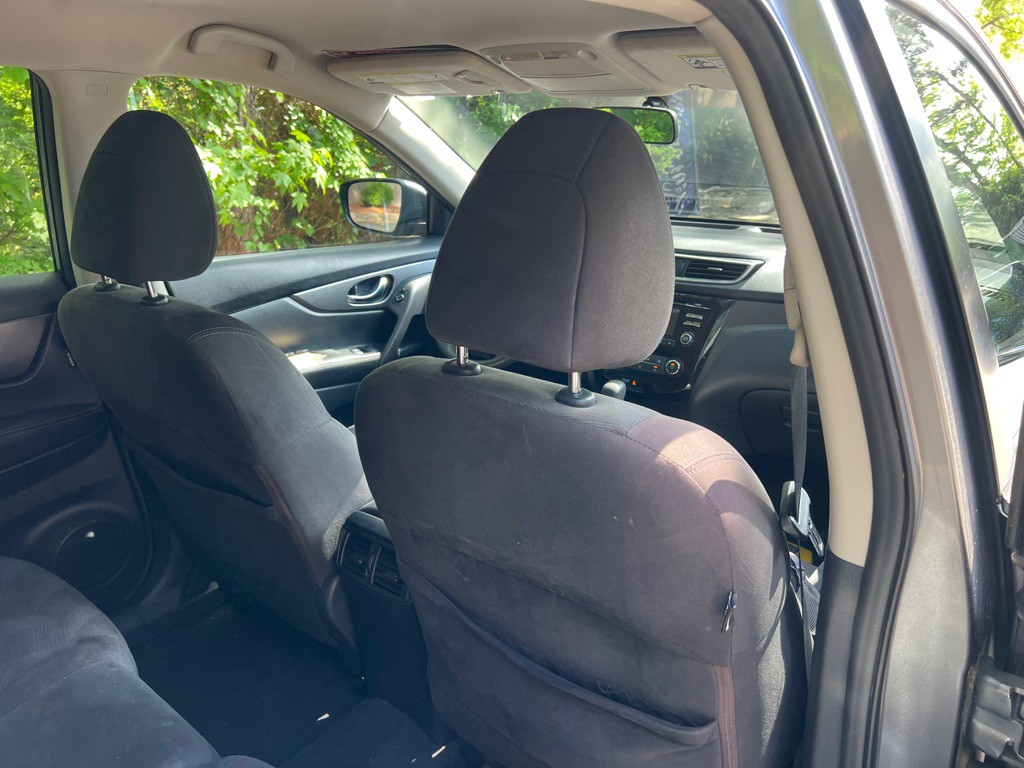 2015 Nissan Rogue Image 10