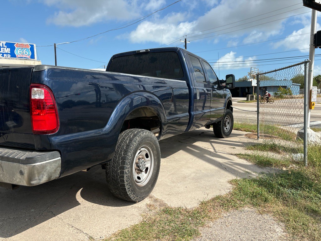 2011 Ford F-350 Image 3