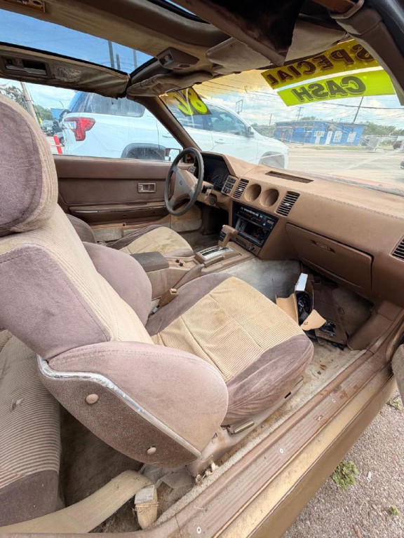 1986 Nissan 300ZX Image 7