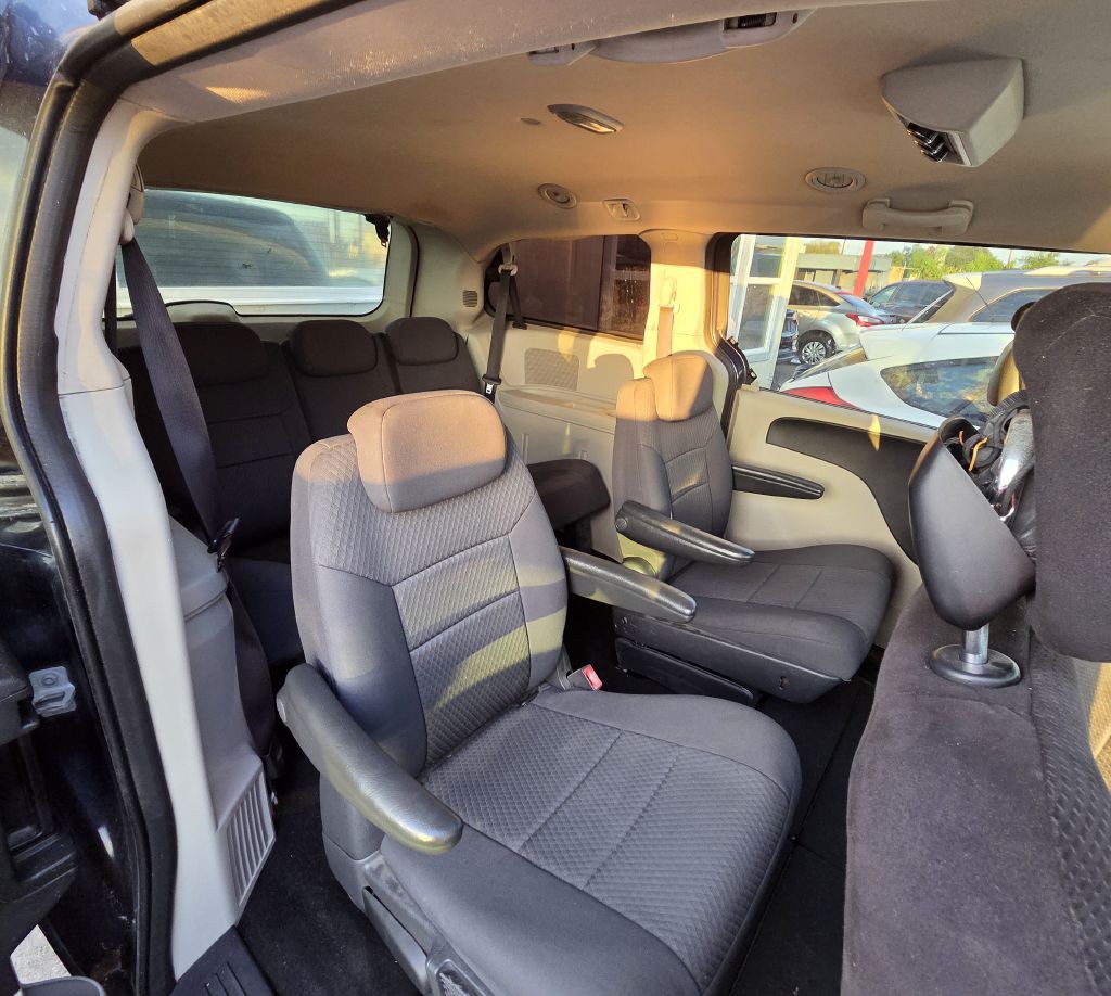 2013 Dodge Grand Caravan Image 6