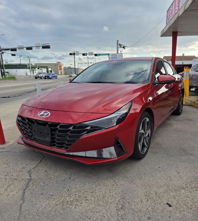 2022 Hyundai Elantra Image 9
