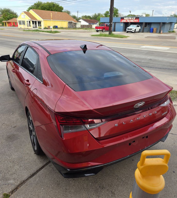 2022 Hyundai Elantra Image 12