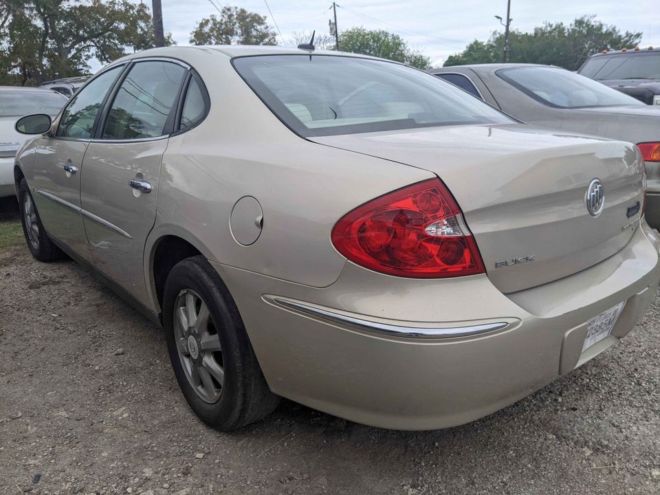 2008 Buick Lacrosse Image 6