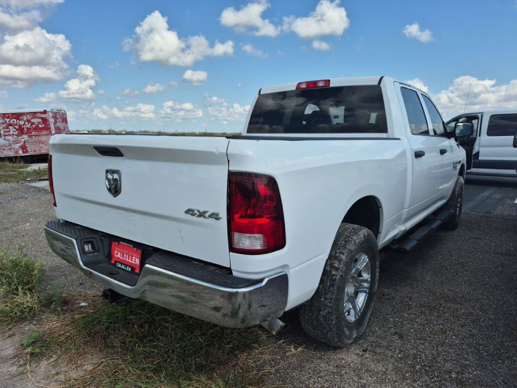 2019 RAM 1500 Image 3
