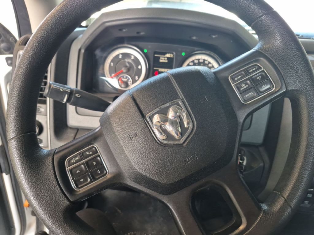 2019 RAM 1500 Image 8