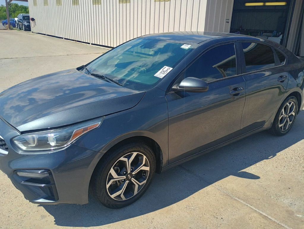 2021 Kia Forte Image 1