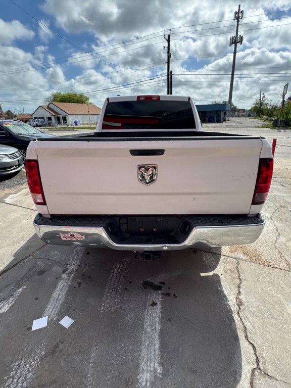 2015 RAM 1500 Image 6