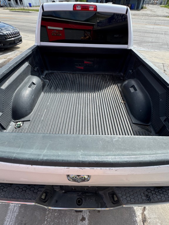 2015 RAM 1500 Image 7