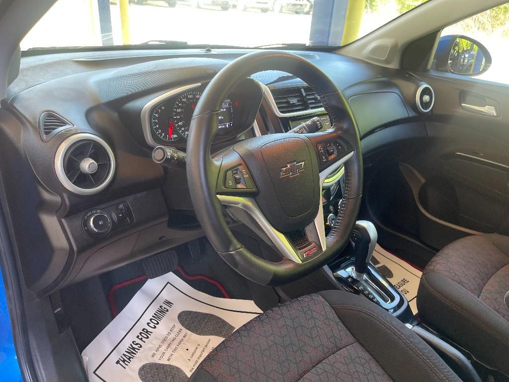 2019 Chevrolet Sonic Image 4