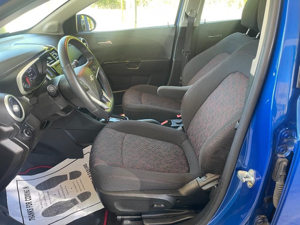 2019 Chevrolet Sonic Image 7