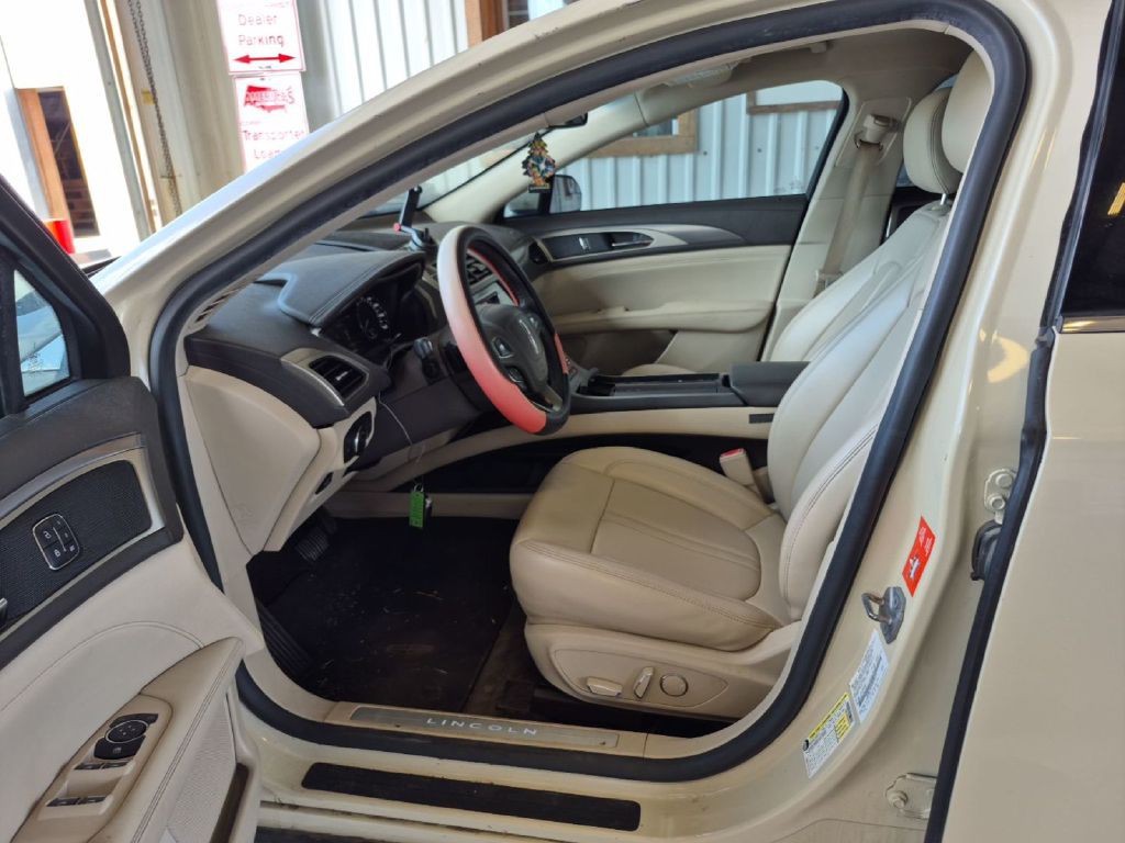 2018 Lincoln MKZ Image 8