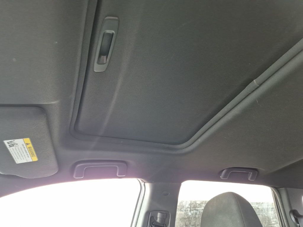 2018 Mitsubishi Outlander Image 4