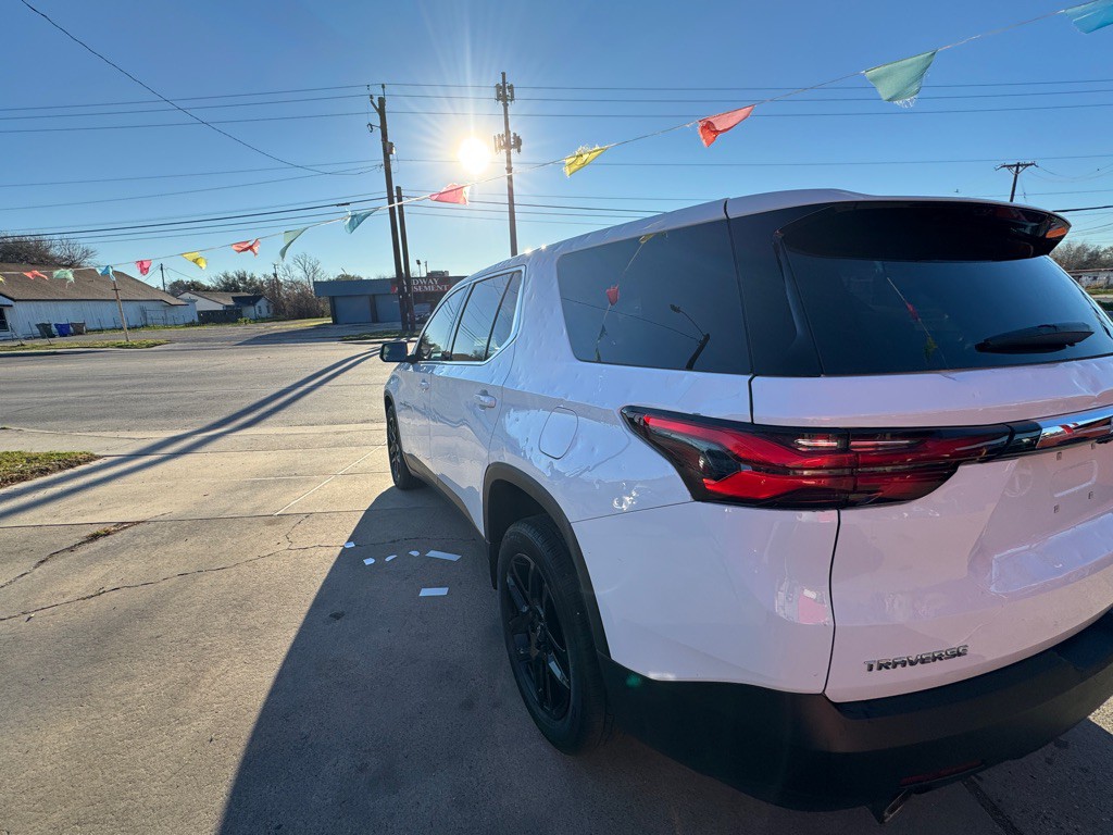 2022 Chevrolet Traverse Image 8