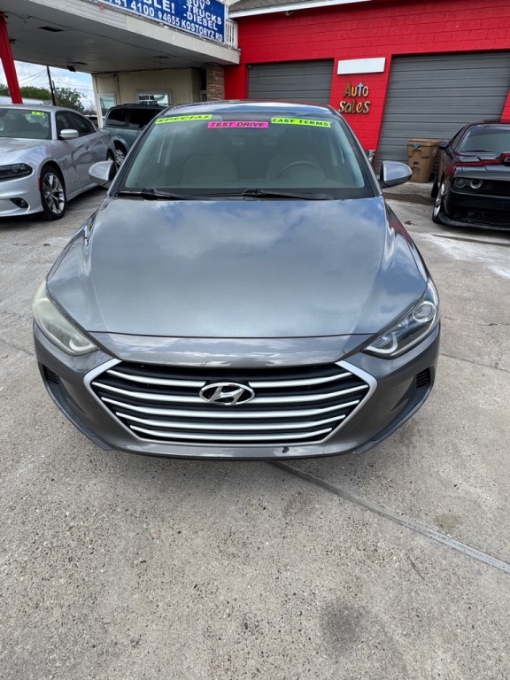 2018 Hyundai Elantra Image 2