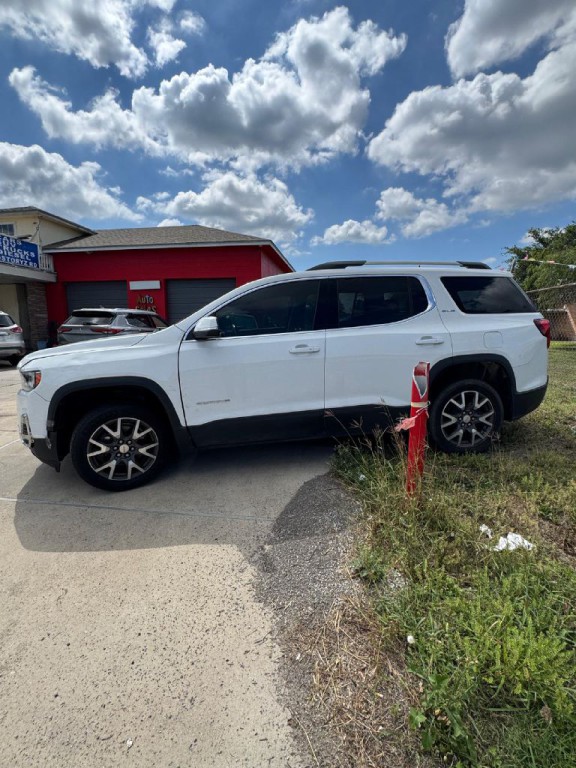 2020 GMC Acadia Image 2