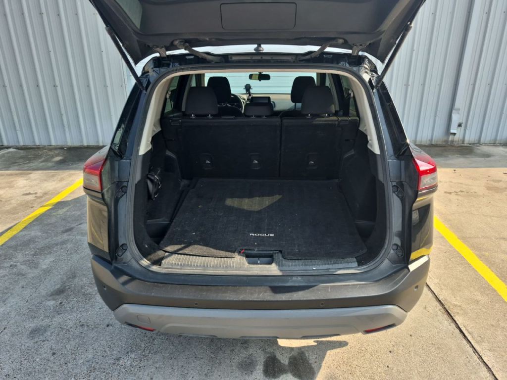 2023 Nissan Rogue Image 5