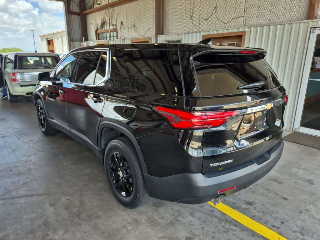 2023 Chevrolet Traverse Image 3