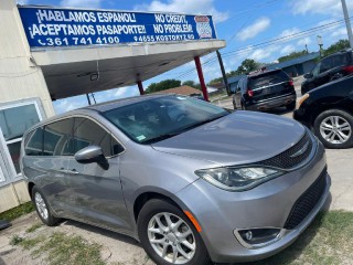 Image for 2017 Chrysler Pacifica LX ID: 7720512
