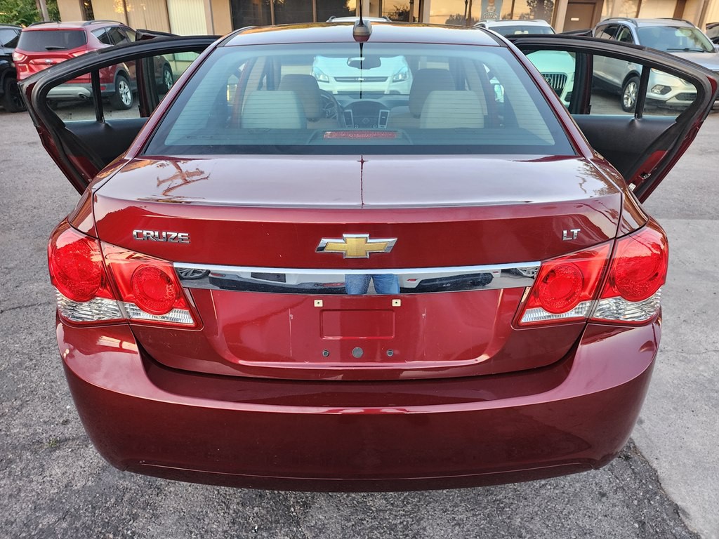 2015 Chevrolet Cruze Image 6