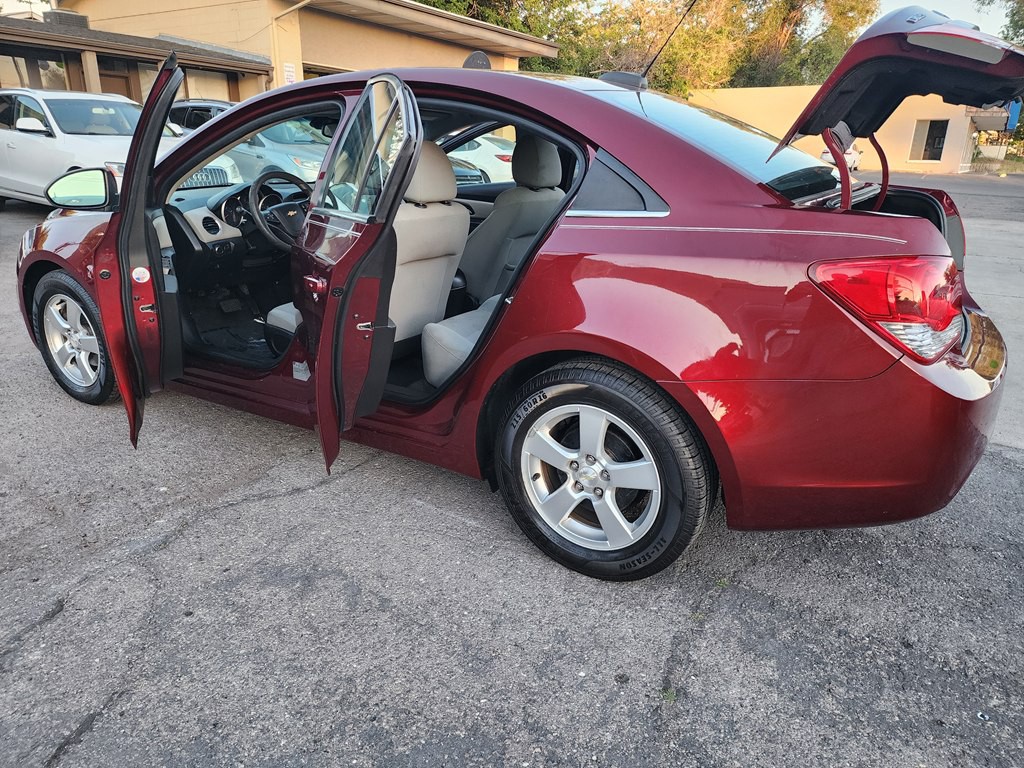 2015 Chevrolet Cruze Image 8