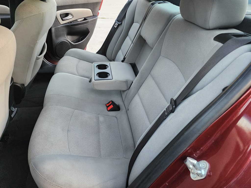 2015 Chevrolet Cruze Image 16