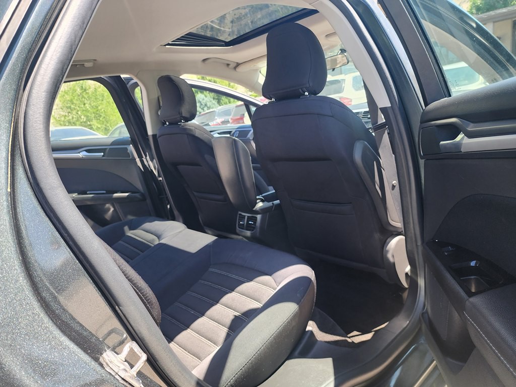 2015 Ford Fusion Image 19