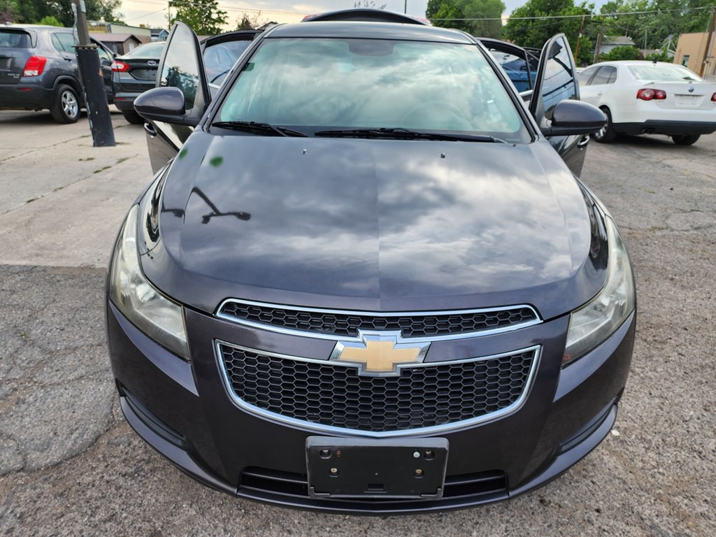 2014 Chevrolet Cruze Image 3