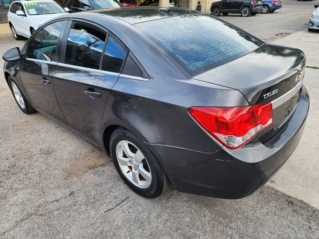 2014 Chevrolet Cruze Image 5
