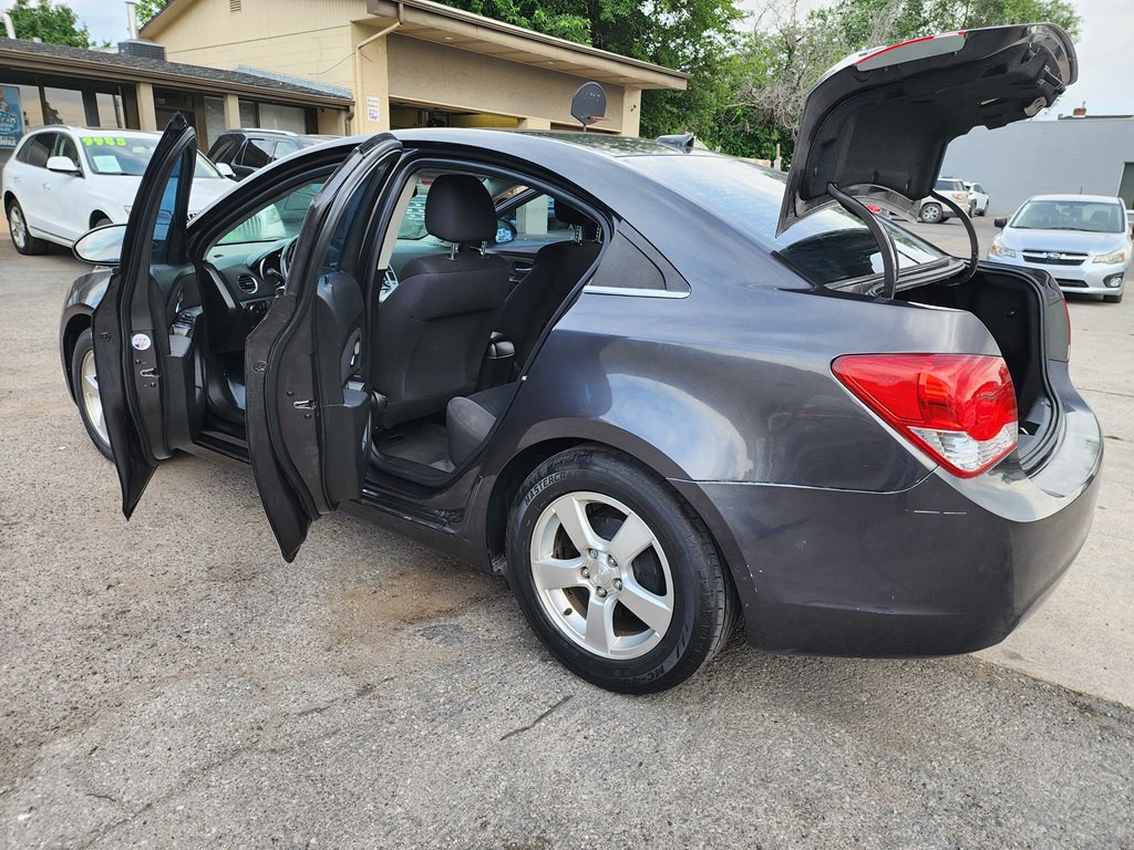 2014 Chevrolet Cruze Image 8