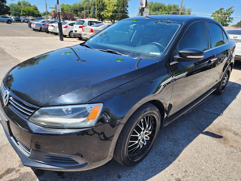 2013 Volkswagen Jetta Image 4