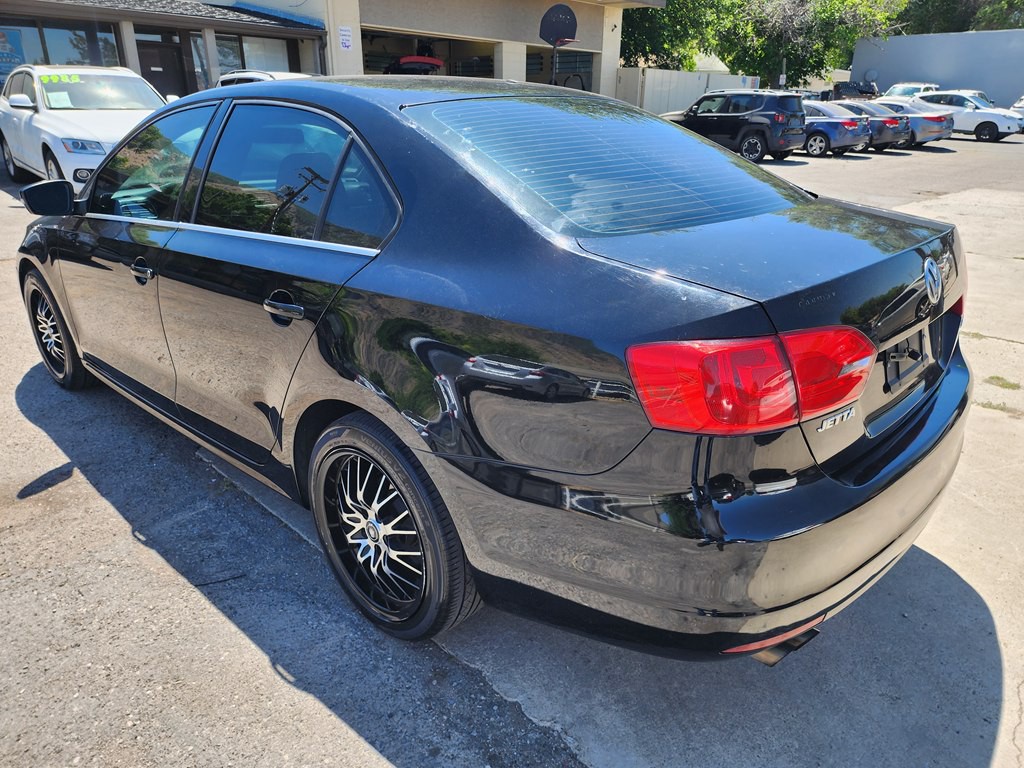 2013 Volkswagen Jetta Image 5