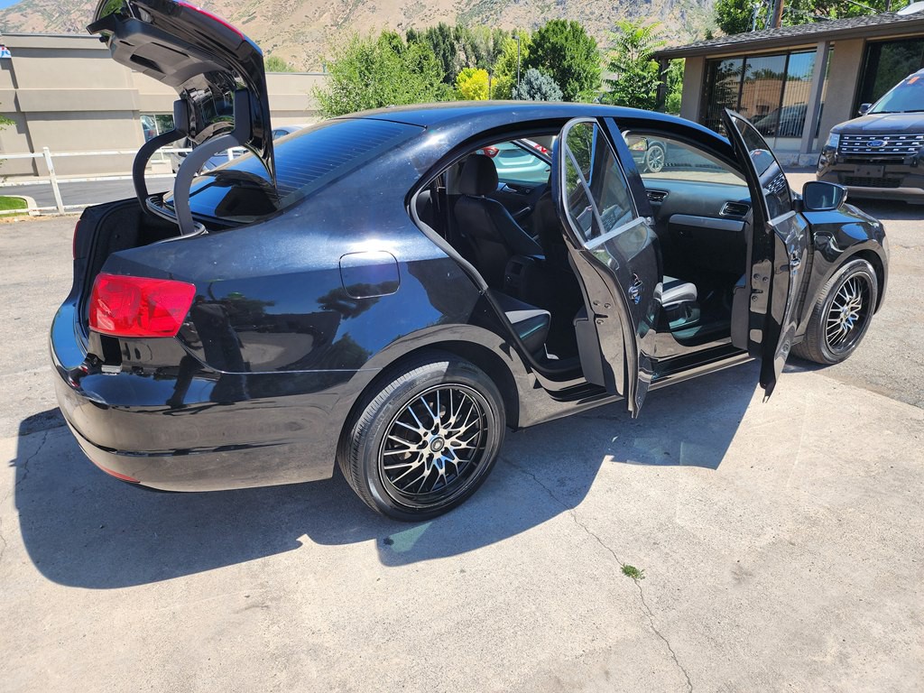 2013 Volkswagen Jetta Image 8