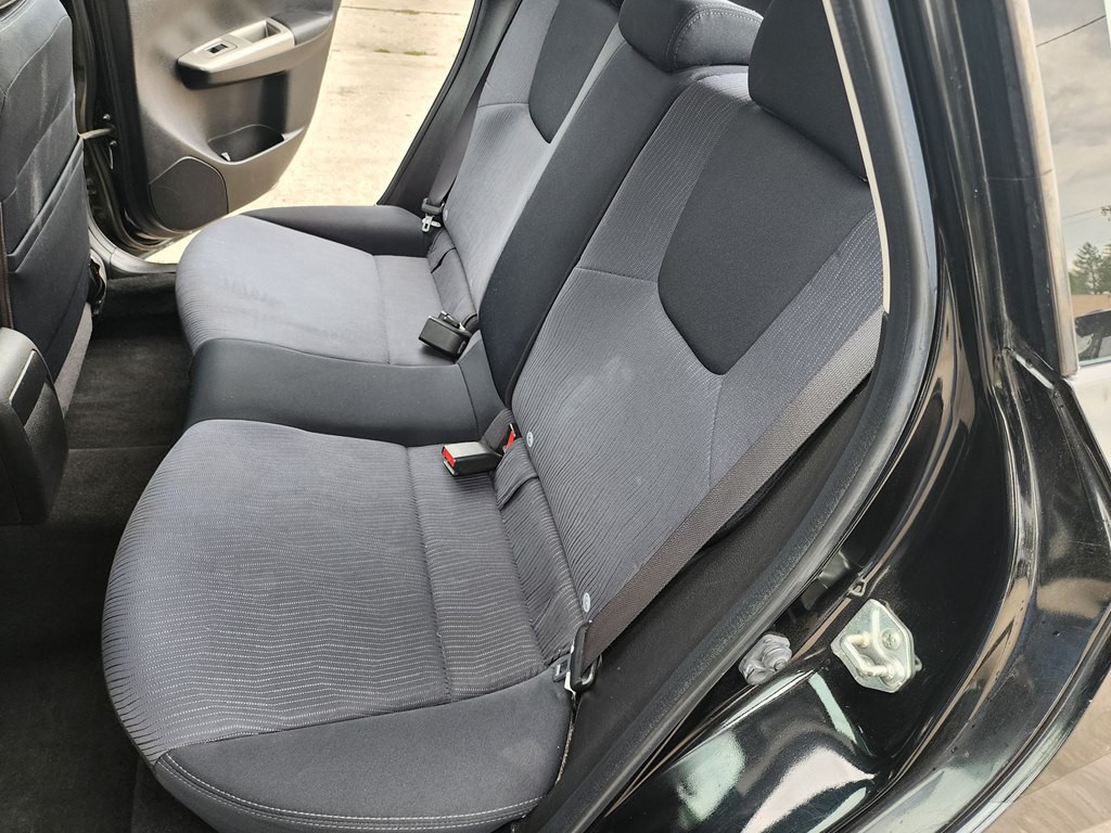 2010 Subaru Impreza Image 15