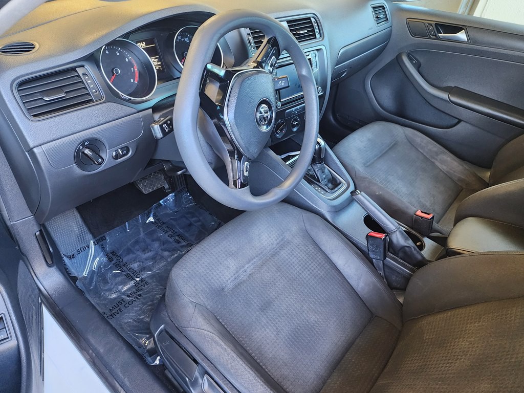 2016 Volkswagen Jetta Image 11