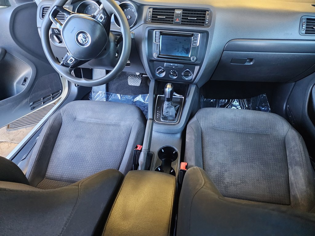 2016 Volkswagen Jetta Image 12