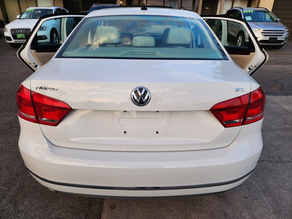 2012 Volkswagen Passat Image 6