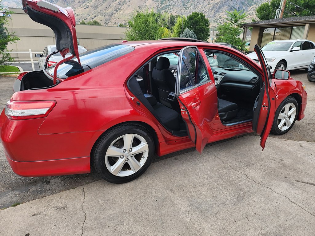 2011 Toyota Camry Image 9