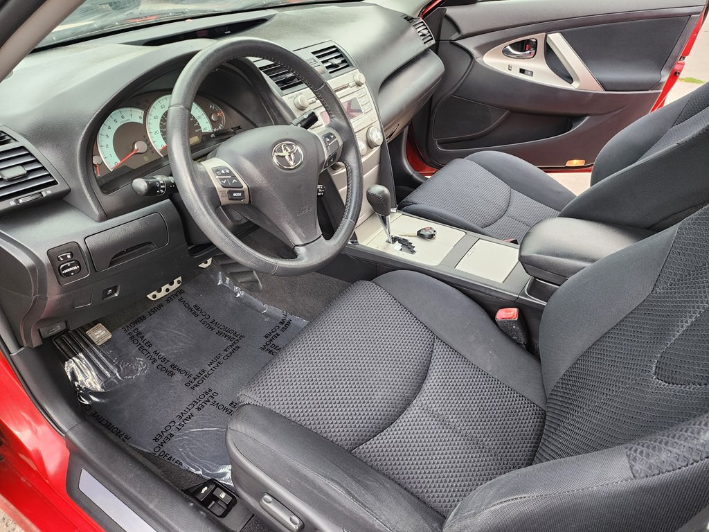 2011 Toyota Camry Image 11