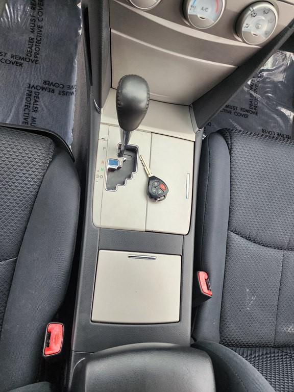 2011 Toyota Camry Image 23