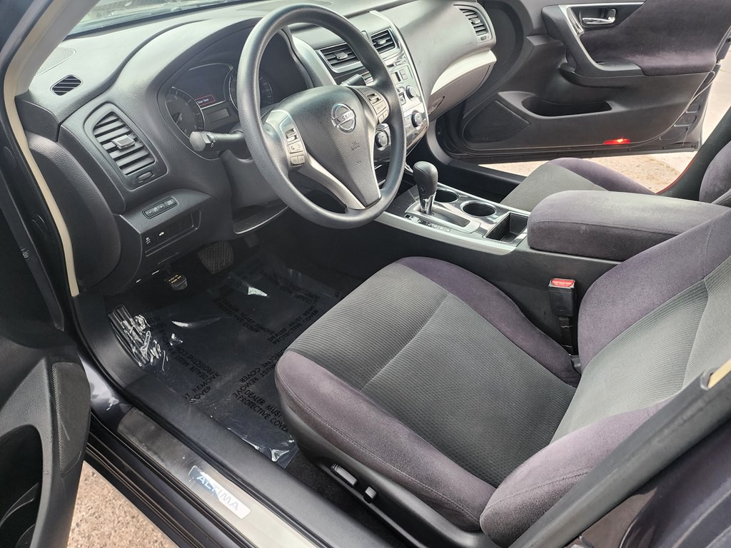 2013 Nissan Altima Image 9